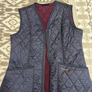 Barbour quilted vest (Navy)
